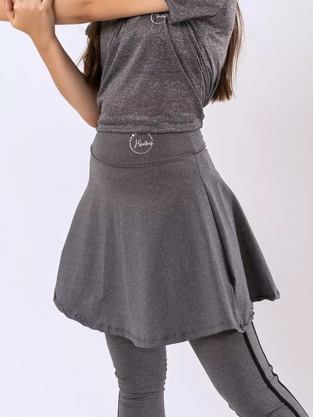 Conjunto Camisa e Calça Saia Basic