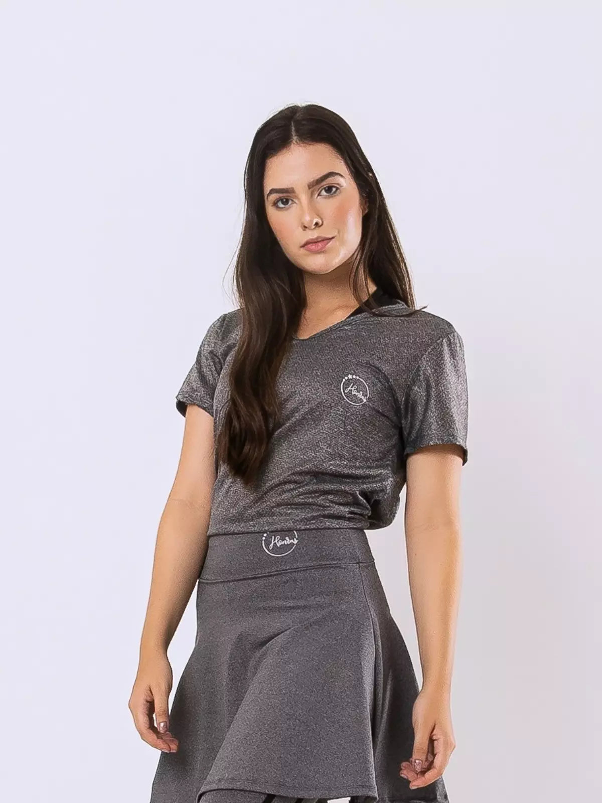 Camiseta Poliéster Furadinha Basic
