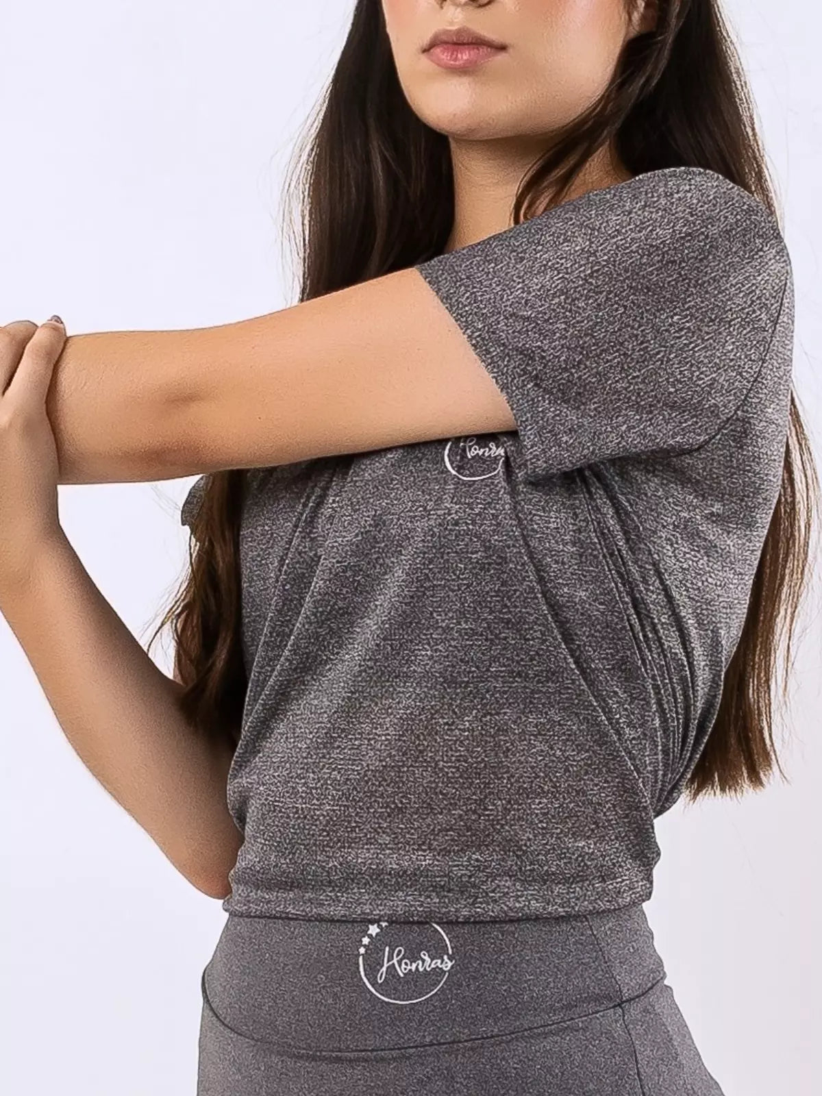 Camiseta Poliéster Furadinha Basic