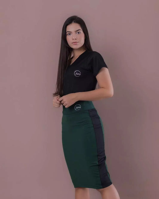 Conjunto Camisa e Midi Saia Basic