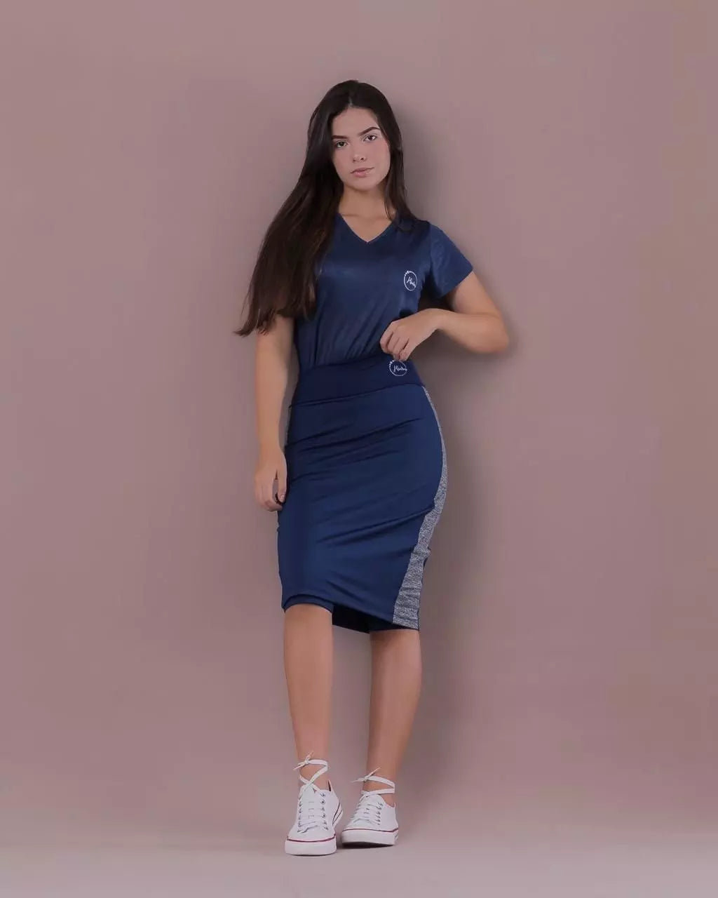 Conjunto Camisa e Midi Saia Basic