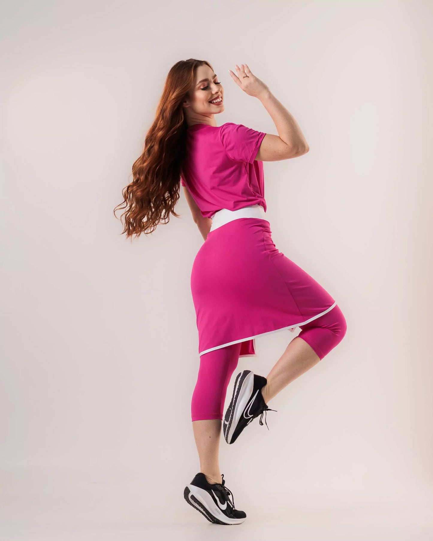 Conjunto Camisa e Capri Saia Enviesada Poliamida